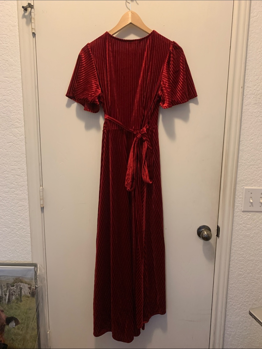 Simple Red Velvet High-Low Wrap Dress - Picture 5 of 5